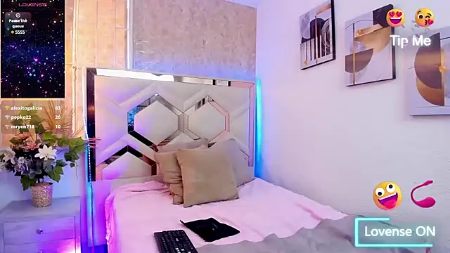 Saori Sann  online show from 03-01-25, 06:32