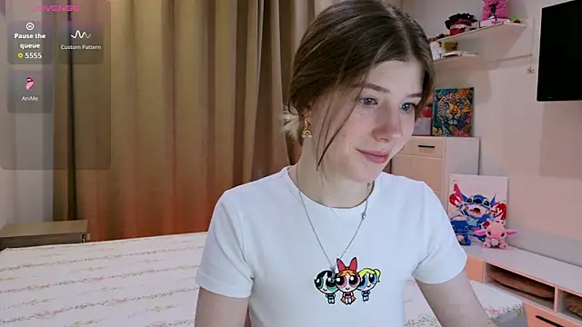 Bella amory online show from 03-25-26, 09:03