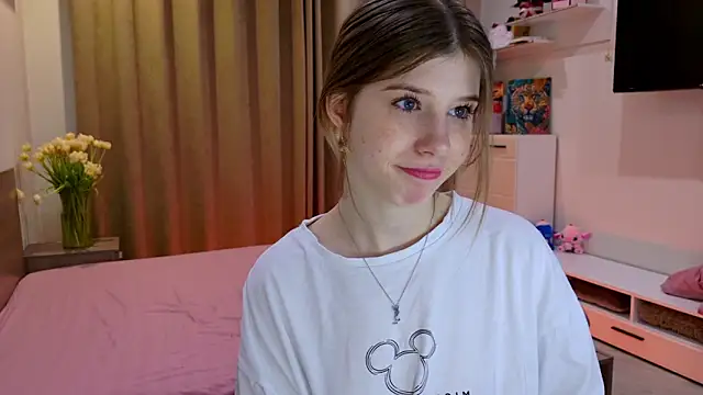 Bella amory online show from 02-21-26, 01:51