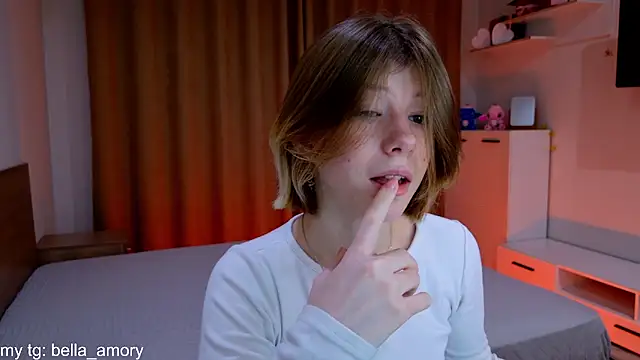 Bella amory online show from 12-02-25, 07:59