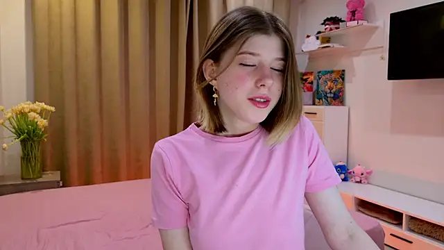 Bella amory online show from 02-21-26, 10:01