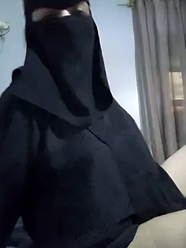 Snapshot of Milan-88 chatting on 02-20-26, 09:39 Milan-88 online show from 02-20-26, 09:39