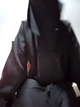 Snapshot of Milan-88 chatting on 02-07-26, 08:39 Milan-88 online show from 02-07-26, 08:39