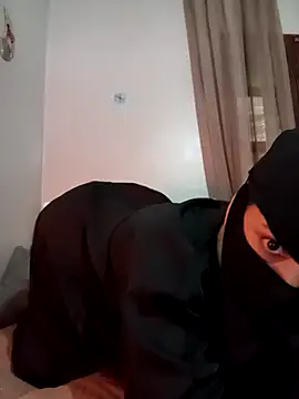 Snapshot of Milan-88 chatting on 01-14-26, 06:22 Milan-88 online show from 01-14-26, 06:22