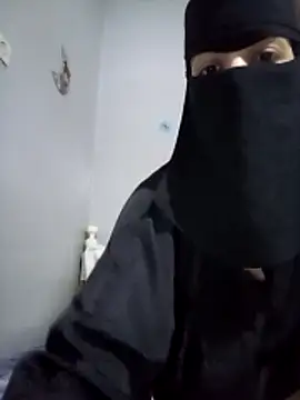 Snapshot of Milan-88 chatting on 03-01-26, 09:15 Milan-88 online show from 03-01-26, 09:15