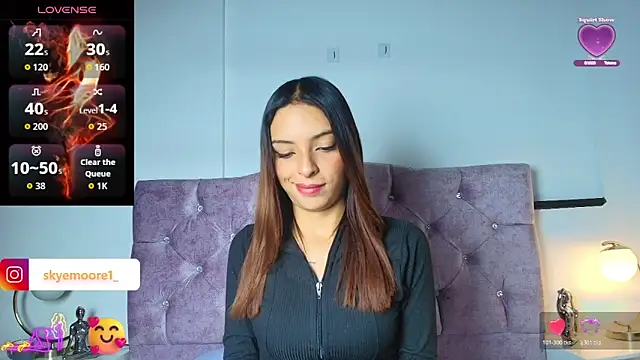 Skye Moore online show from 10-17-25, 07:15