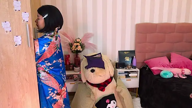 NataliaNovak online show from 05-13-26, 03:30