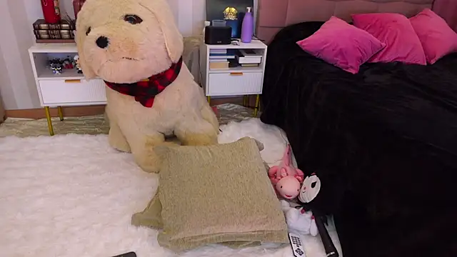 NataliaNovak online show from 05-15-26, 12:47
