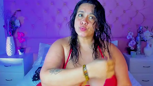 KourtneyEvans online show from 11-28-25, 12:49