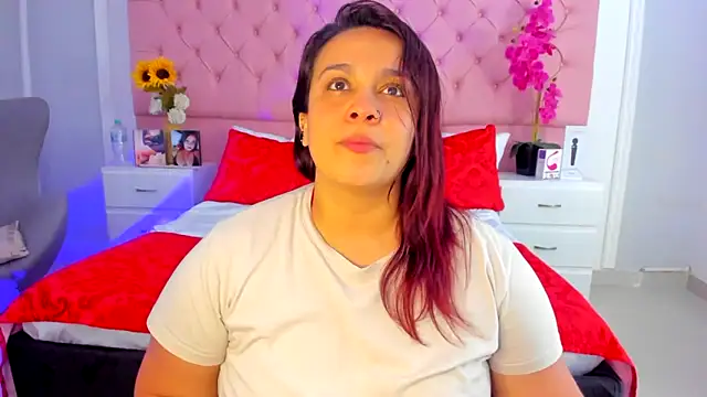 KourtneyEvans online show from 03-18-25, 03:01