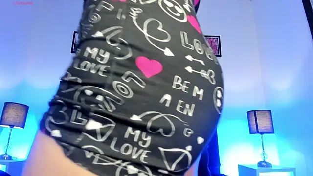  michonne  online show from 03-11-25, 11:04