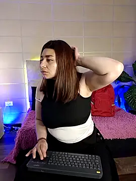  michonne  online show from 10-22-25, 08:52