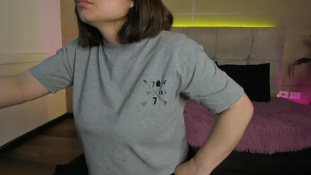  michonne  online show from 04-05-26, 12:06