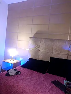  michonne  online show from 09-13-25, 09:15