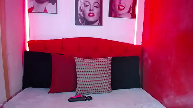 Tiana Ebony18 online show from 07-03-26, 12:00