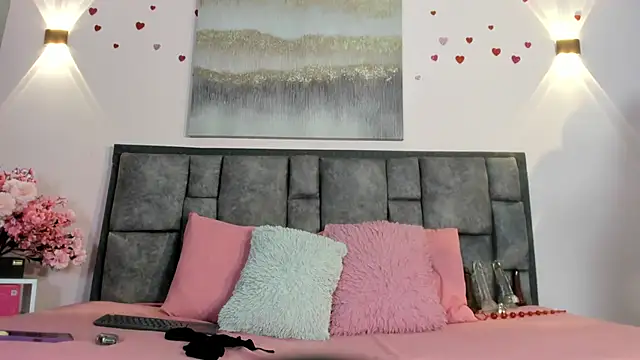 Snapshot of AdelaLust chatting on 02-24-26, 04:13 AdelaLust online show from 02-24-26, 04:13