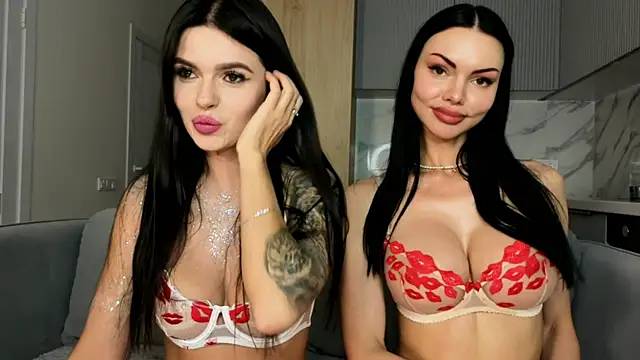 AmyLeeplay online show from 10-25-25, 05:57