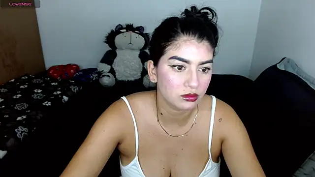 hello kityy25 online show from 05-20-26, 06:38