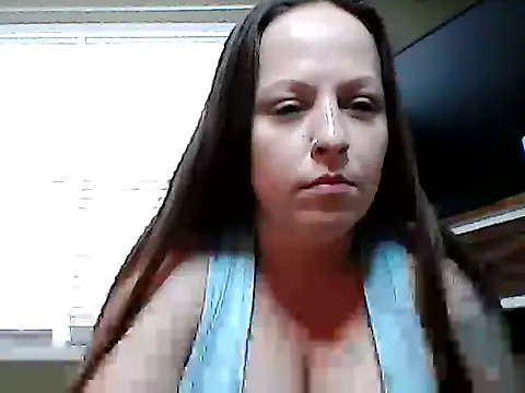 Snapshot of SashaSC3 chatting on 02-13-25, 06:15 SashaSC3 online show from 02-13-25, 06:15