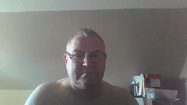 mkestr69 online show from 11-05-25, 05:27