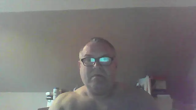 mkestr69 online show from 04-27-26, 06:06