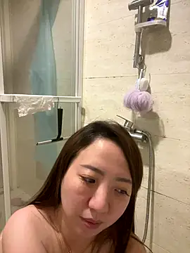 Hannababy  online show from 11-06-25, 02:43