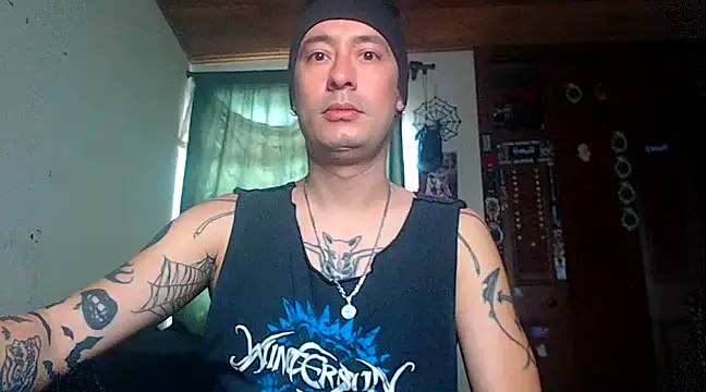 Snapshot of vampireathome chatting on 02-05-25, 06:37 vampireathome online show from 02-05-25, 06:37