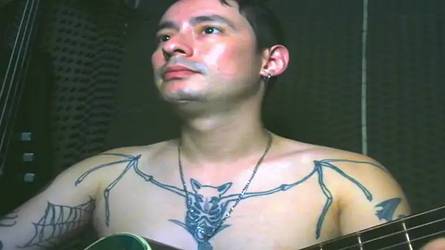 Snapshot of vampireathome chatting on 03-03-25, 06:52 vampireathome online show from 03-03-25, 06:52