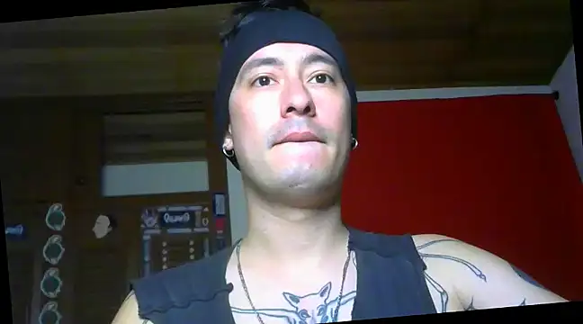 Snapshot of vampireathome chatting on 02-11-25, 05:16 vampireathome online show from 02-11-25, 05:16