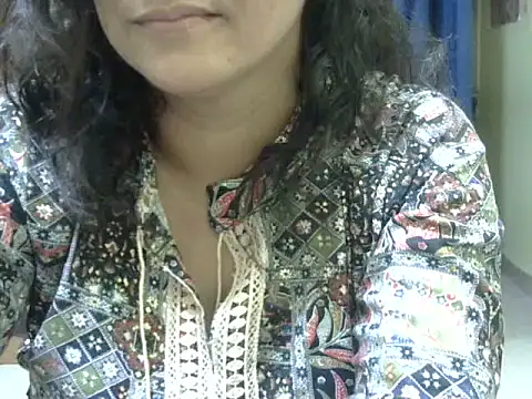 Snapshot of Your_cutiepie_ chatting on 10-10-25, 06:53 Your cutiepie online show from 10-10-25, 06:53