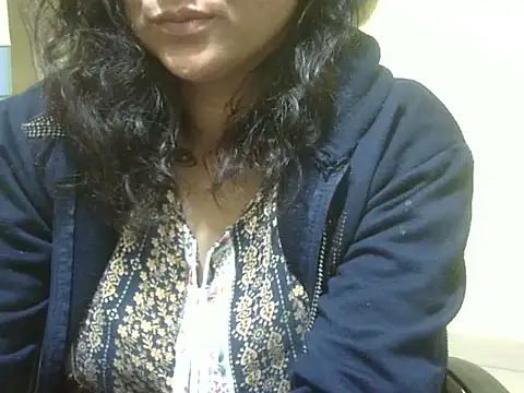 Your cutiepie  online show from 02-02-26, 05:56