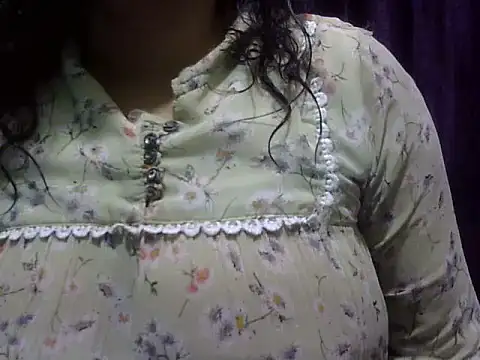 Your cutiepie  online show from 06-01-26, 07:46