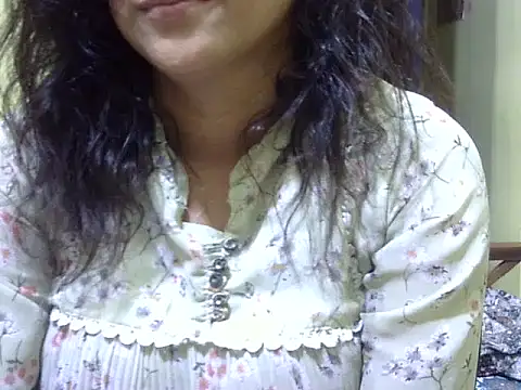 Snapshot of Your_cutiepie_ chatting on 10-17-25, 05:59 Your cutiepie online show from 10-17-25, 05:59