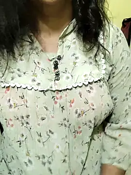 Your cutiepie  online show from 12-02-25, 10:39