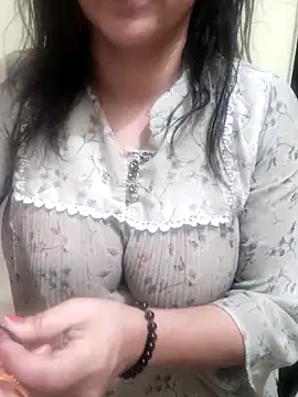 Snapshot of Your_cutiepie_ chatting on 03-20-25, 06:31 Your cutiepie online show from 03-20-25, 06:31