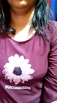 Snapshot of Your_cutiepie_ chatting on 02-20-25, 12:25 Your cutiepie online show from 02-20-25, 12:25