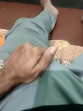 Yashkumar 0697 online show from 03-05-25, 10:33