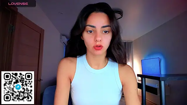 EmiliaZen online show from 09-25-25, 02:12