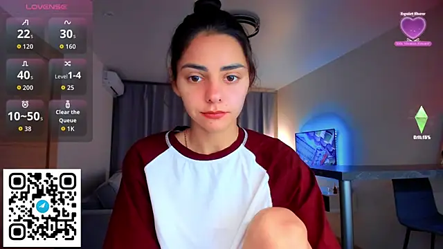 EmiliaZen online show from 09-26-25, 03:41