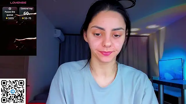 EmiliaZen online show from 04-21-26, 06:47