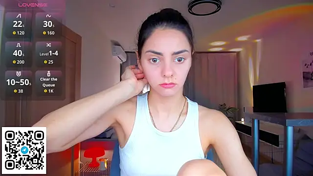 EmiliaZen online show from 02-24-26, 05:36