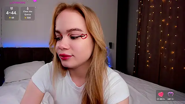 CrystaIMaiden online show from 02-14-25, 06:19