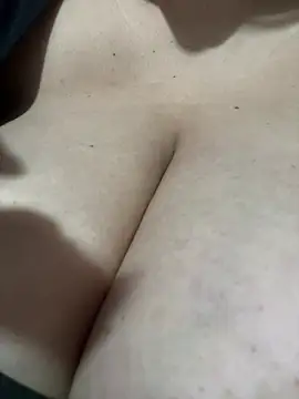 Snapshot of daianaspencer chatting on 03-21-25, 12:50 daianaspencer online show from 03-21-25, 12:50