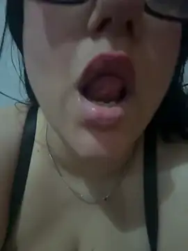 daianaspencer online show from 04-08-26, 10:39