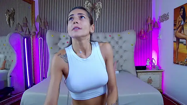 PlayfulShow online show from 09-18-25, 07:00