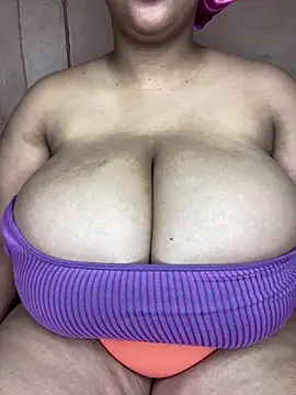 NonoGotBoobies online show from 10-15-25, 08:28