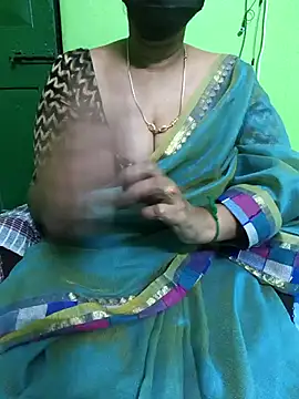 Snapshot of niiveditha chatting on 03-17-25, 09:57 niiveditha online show from 03-17-25, 09:57