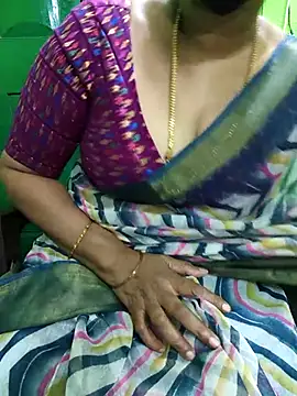 Snapshot of niiveditha chatting on 11-04-25, 11:58 niiveditha online show from 11-04-25, 11:58