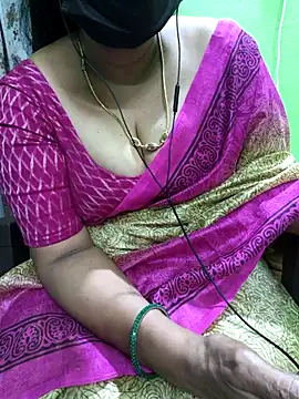 Snapshot of niiveditha chatting on 10-05-25, 02:19 niiveditha online show from 10-05-25, 02:19