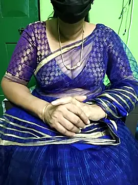 Snapshot of niiveditha chatting on 03-15-25, 11:17 niiveditha online show from 03-15-25, 11:17